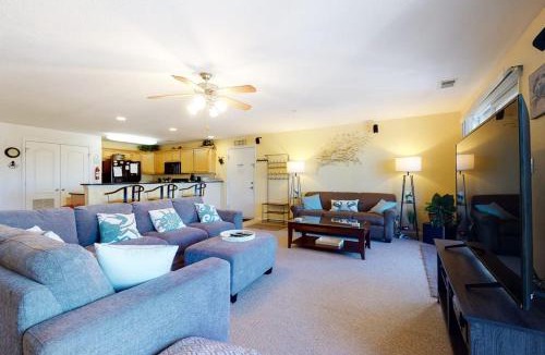 Sandbridge House | Seaside - Silver Lining 202B