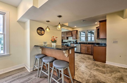 Wildwood Crest Cottage | Seaside Wildwood Haven: Walk to Boardwalk/beach!