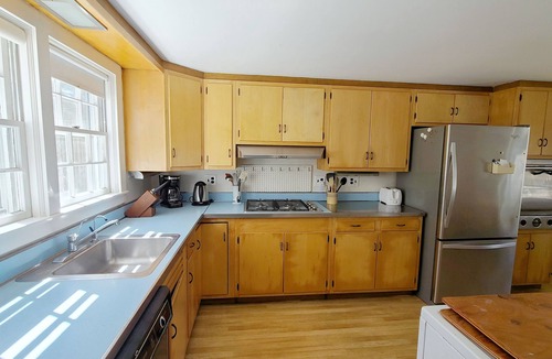 Wellfleet House | Secluded 3BD Classic-On Seven Acres Abutting Conservation Land, A/C, Large Deck