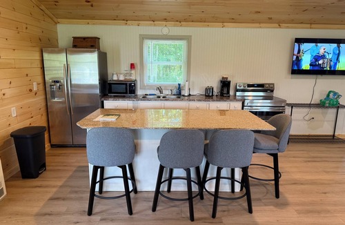 Turin Cabin | Secluded Cabin Retreat - Direct ATV & Snowmobile Trail Access VERY PRIVATE