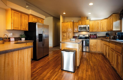 Olney House | Secluded ranch house on 9 acres near Whitefish, MT