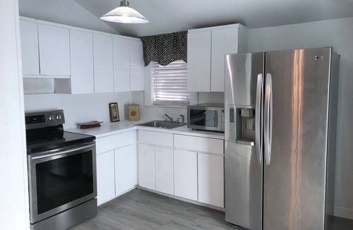 Buena Vista Villa | Selah 5th Avenue City Home in Miami Close to Design District, Wynwood #artbasel