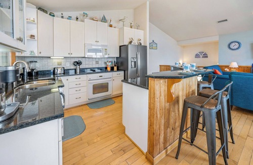 Rodanthe House | Semi-Oceanfront Home w/Private Pool, Hot Tub, Pier Pass, Close Walk to Beach