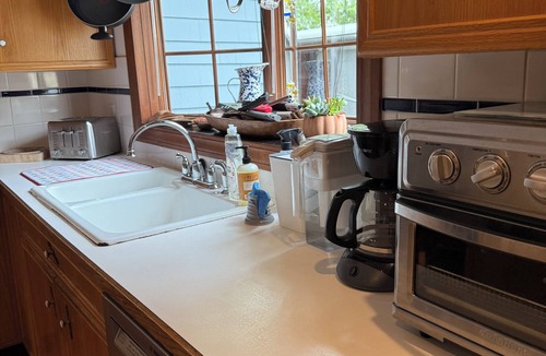 Lynn House | Serene 3-bedroom house on the river close to Boston and Salem