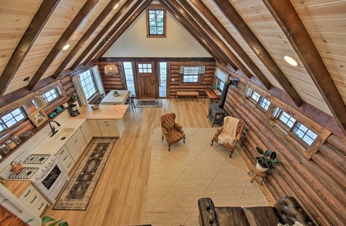 Bonners Ferry Cottage | Serene Kootenai Cabin - 3 Mi to Dtwn & River!