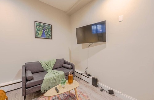 Prudential - St. Botolph Apartment | Serene South End Studio