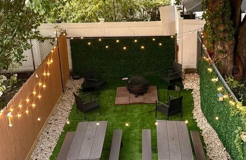 Central-Maverick Square - Paris Street Apartment | Serene Suite Home near Logan International Airport
