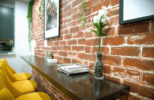Central-Maverick Square - Paris Street Apartment | Serene Suite Home near Logan International Airport