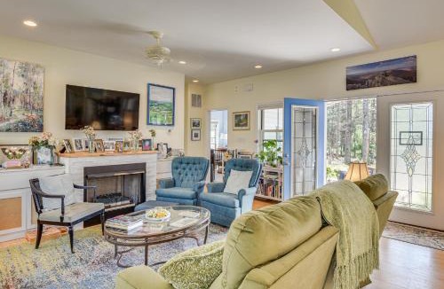 Charlottesville House | Serene Wooded Retreat w/Patios in Charlottesville