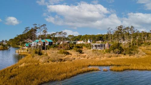 Piney Island House | Shackeau East