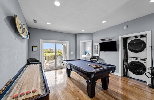 Nags Head House | Shell Yeah A Beautiful 5 Bedroom Luxury Home w/Private Pool