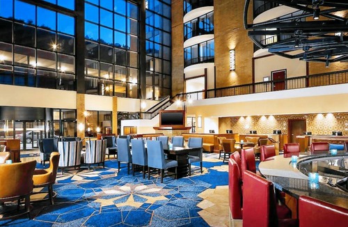 South Shore Hotel | Sheraton Pittsburgh Hotel at Station Square