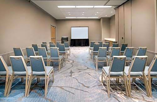 Plantation Hotel | Sheraton Suites Fort Lauderdale Plantation-NEWLY RENOVATED