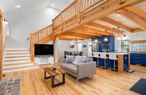Berlin House | Shire Retreat - Berlin, Assateague, Ocean City