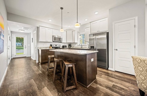 Kill Devil Hills House | Shore Beats Work, Modern 3 Bedroom Vacation Home w/Community Pool & Clubhouse