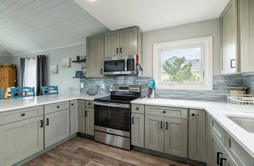 Ocean Sands House | Shore Thing - Corolla, Ocean Sands, 60 Yards to Beach, Ocean View, Pool, Hot Tub, Pets OK