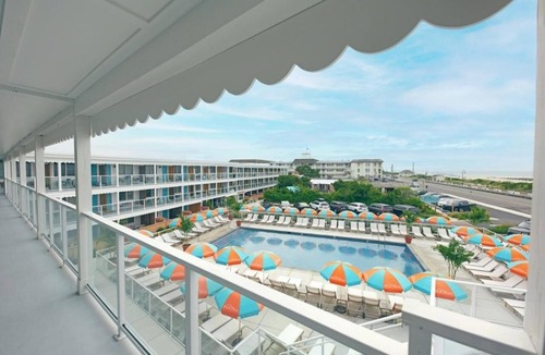 Cape May House | Shoreline Serenity–4 Relaxing Accommodations, Beachside Perks & Outdoor Pool