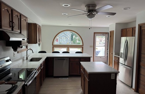 Caine Woods House | SHORT WALK TO BEACH, QUIET RESIDENTIAL NEIGHBORHOOD