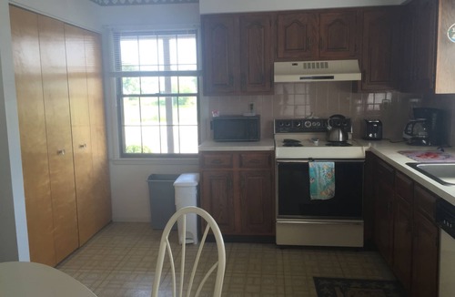 Villas House | Short walk to the bay and bike trails
