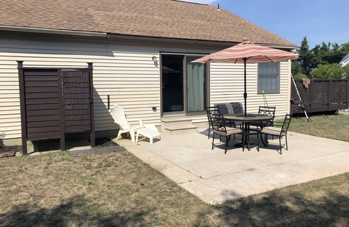 Villas House | Short walk to the bay and bike trails
