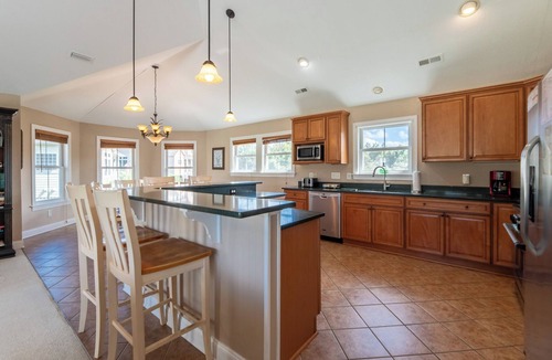 Sea Scape House | Show Boat - Kitty Hawk MP 2.5, Pool, Hot Tub, Rec Room, Pool Table, Golf Course Views