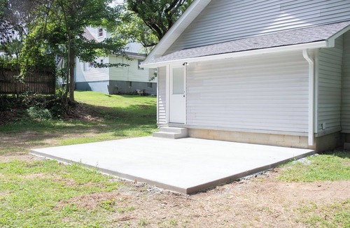 Murray House | Simple home base in Murray, KY near hospital & campus