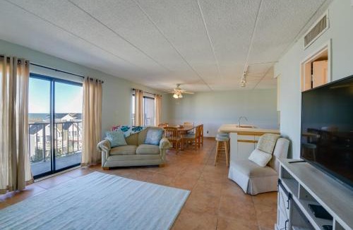 North Wildwood House | Simple North Wildwood Condo - Steps to Beach!