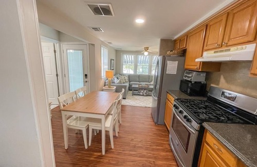 North Cape May House | Single Family Home (3BR/2BA) In North Cape May By Cape May Lewes Ferry and Bay!