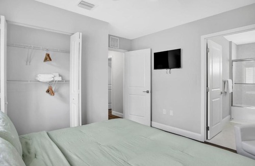 Downtown Fort Lauderdale Villa | Sistrunk Shades Villas Units #1 & #2 Combined