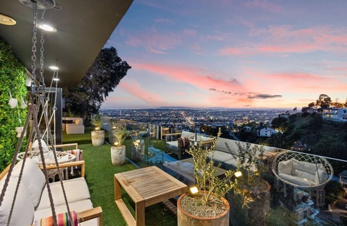 Hollywood Hills West Villa | Six Senses by Stay Awhile Villas