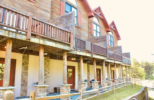 Edray House | Ski In/Out #22 Loggers Run w/Hot Tub