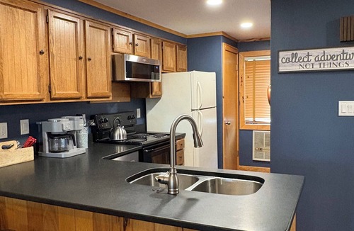 Edray Condo | Ski in/ski out, 2-bedroom condo in Snowshoe Mountain