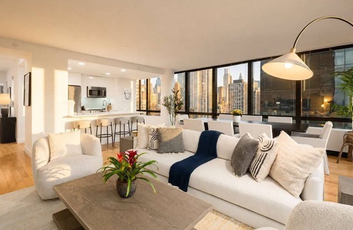 Central Park South Apartment | Skyline V | 26th Floor Full-service Loft