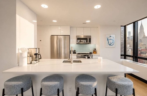 Central Park South Apartment | Skyline V | 26th Floor Full-service Loft
