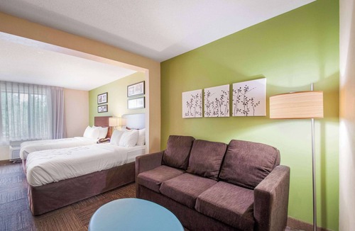 Dover Hotel | Sleep Inn & Suites Dover University Area
