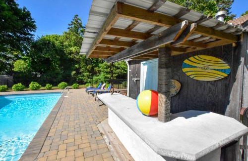 Northwest Harwich House | Sleeps 14 Home w Pool Great for Families