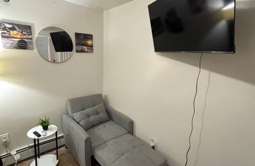 Ironbound District Apartment | Sleeps up to 4. Exclusive private room with private bathroom. Private entry.