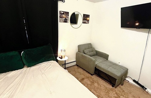 Ironbound District Apartment | Sleeps up to 4. Exclusive private room with private bathroom. Private entry.