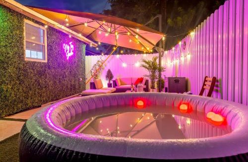 Miami Gardens House | Smart Tiny House Garden
