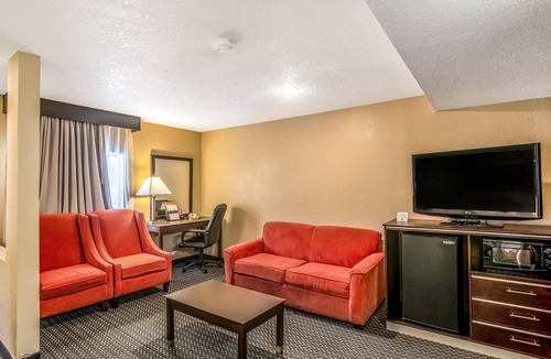 Citrus Grove Hotel | SNK-Suite King Non-Smoking