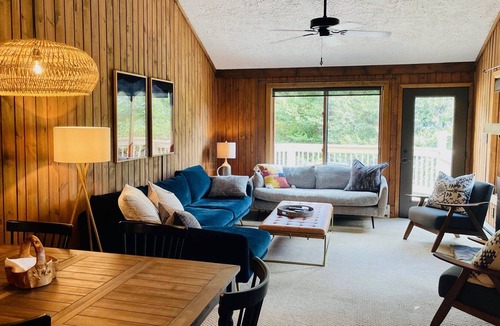Edray Cabin | Snowdaze Cabin - Snowshoe, Ski In/Out, Fireplace