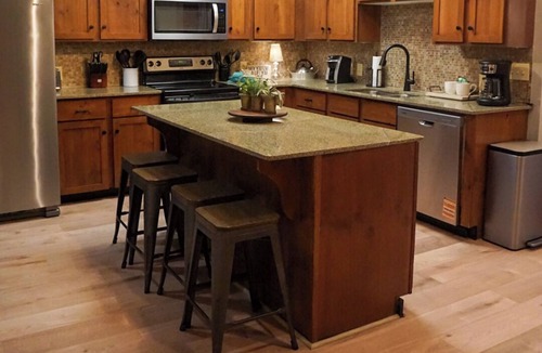 Edray Condo | Soaring Eagle #405: 3 Br Location! Slope Side, Hot Tub