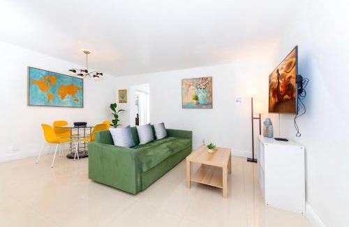 South Pointe Apartment | Sofi Beach Apartments
