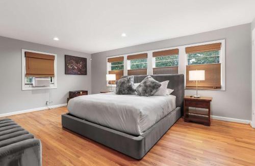 Baileys Crossroads House | Sojourn Beautiful Family Home with Beach Access & Backyard