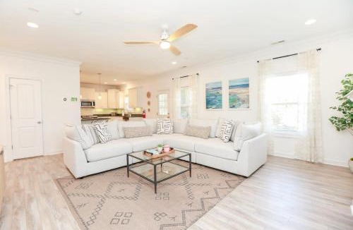 East Ocean View House | Sojourn Mi Kai The Crib 4 BR Family House