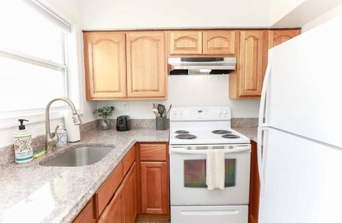 Willoughby Spit Apartment | Sojourn Stay | Beachy 2BR Escape