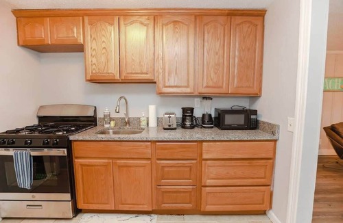 Willoughby Spit Apartment | Sojourns Spit 2 BR Beach Shack 1278WOV#2