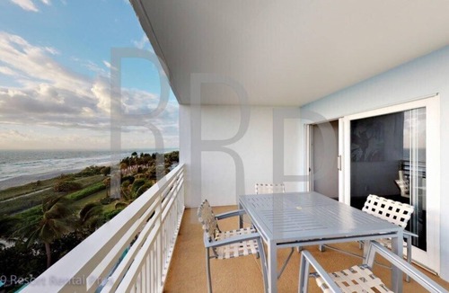 Surfside Condo | Solara Surfside, Florida, 1 Bedroom Oceanfront Resort