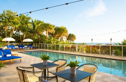 Sunny Isles Beach Hotel | Sole Miami, A Noble House Resort