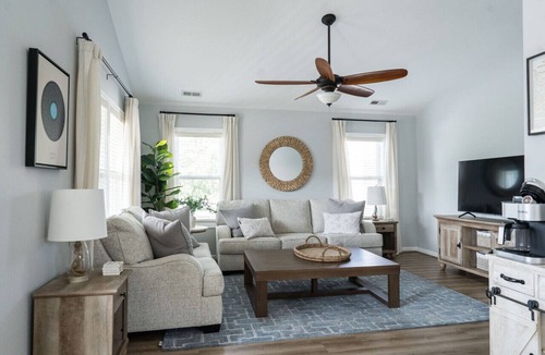 Colington Cottage | Somewhere On A Beach Private Pool Hot Tub Game Room Fire Pit